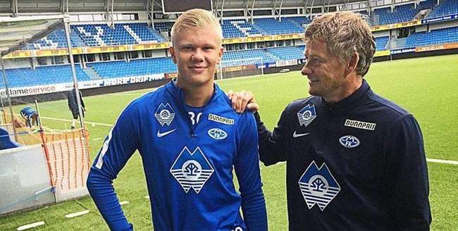 既承接情怀 既承接情怀